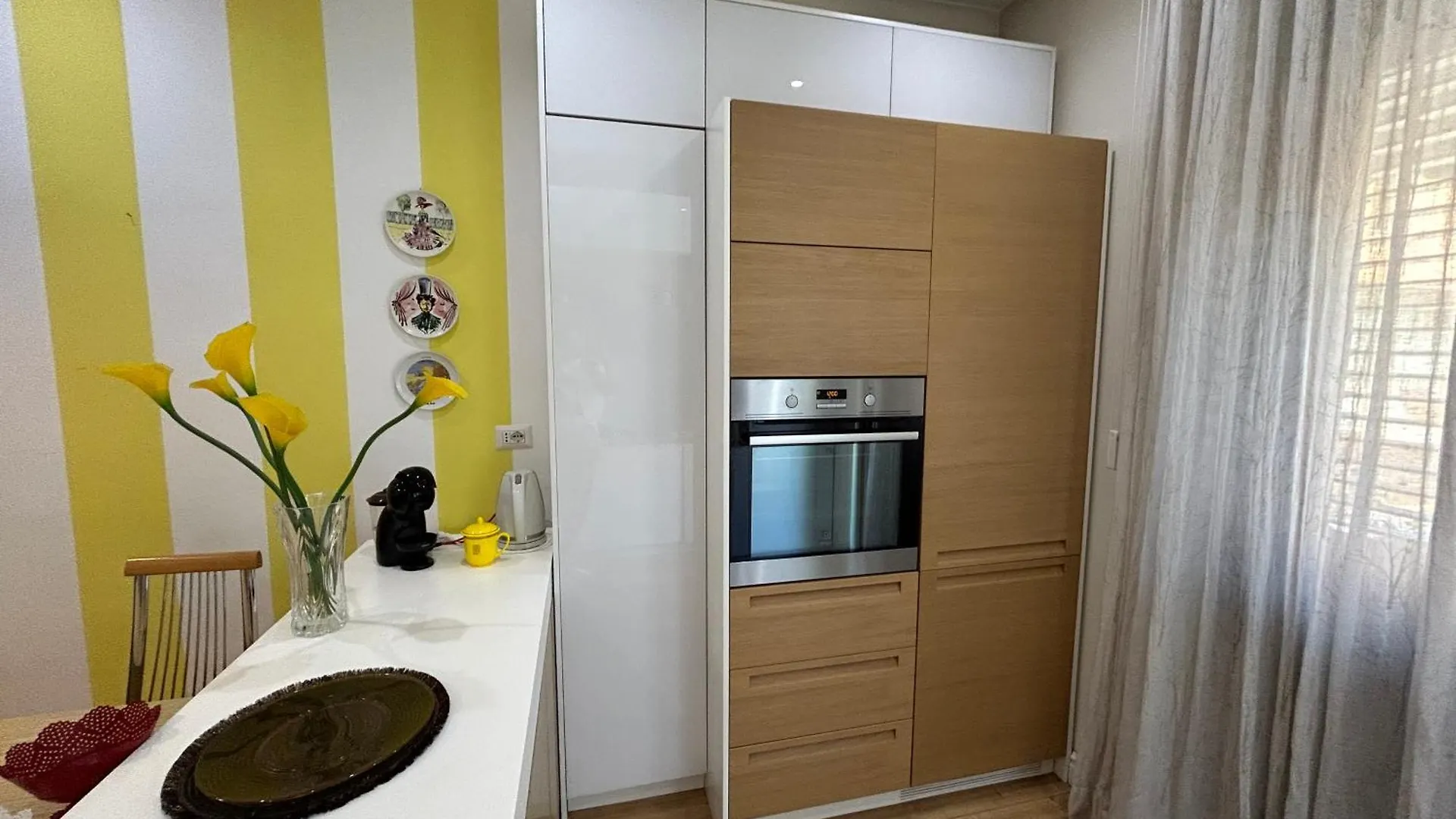 Sun Apartment In The Heart Of Tirana Albanien